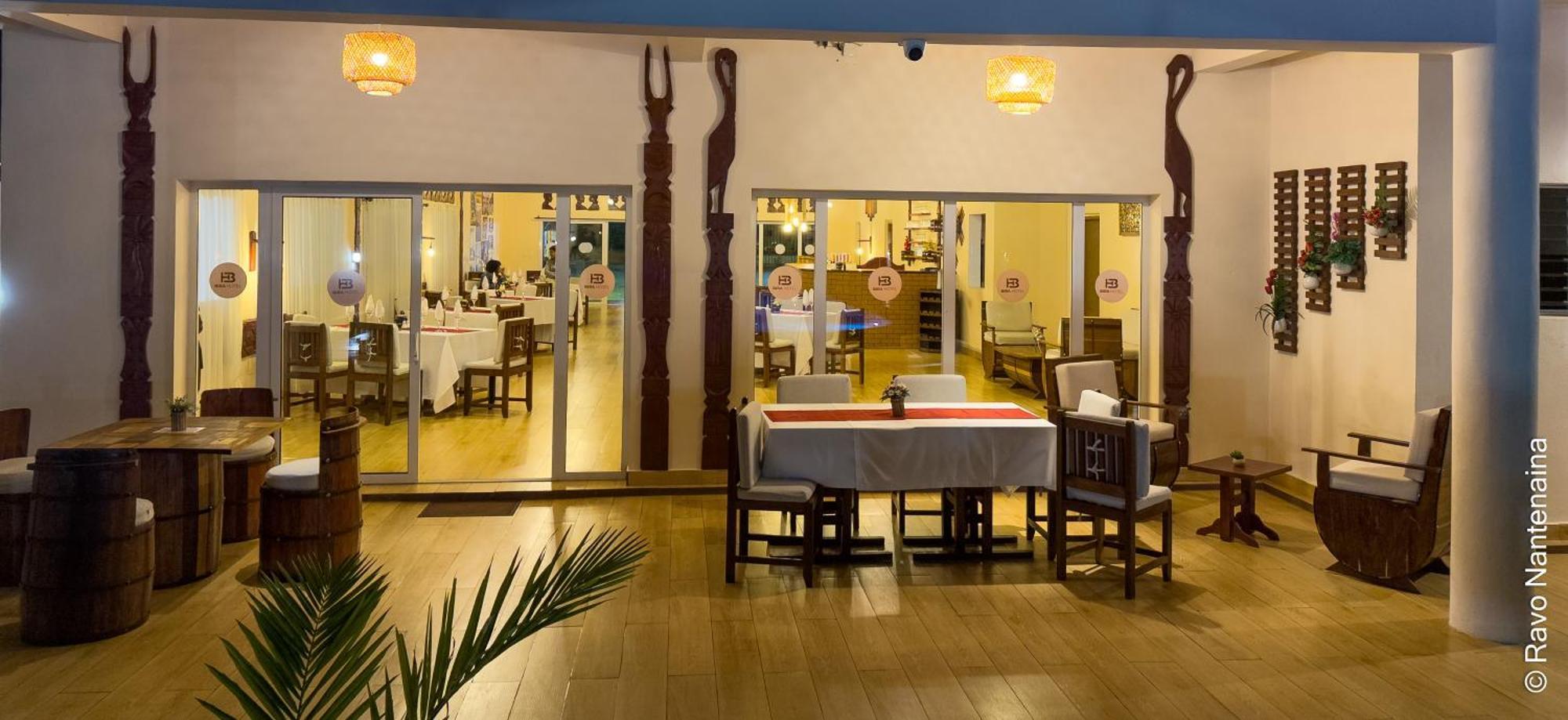 Bira Hotel Antsirabe Eksteriør billede