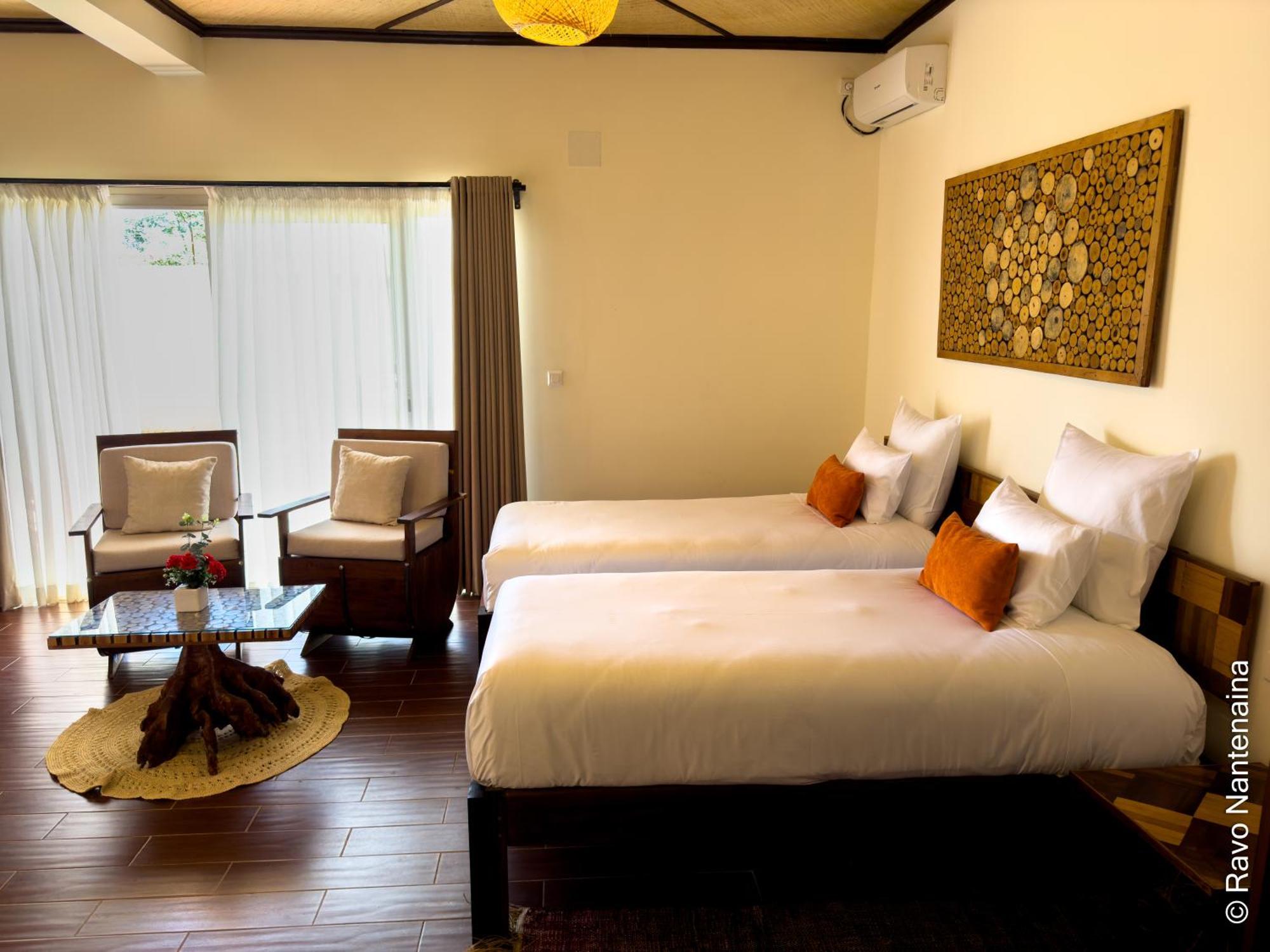 Bira Hotel Antsirabe Eksteriør billede